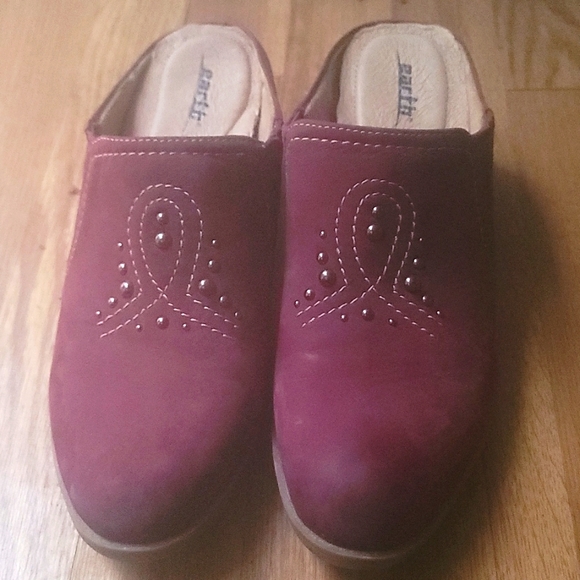 💥EARTH💥 LEATHER BURGANDY SIZE 9B SLIP ON CLOGGS, SHOES! VINTAGE! - Picture 10 of 12